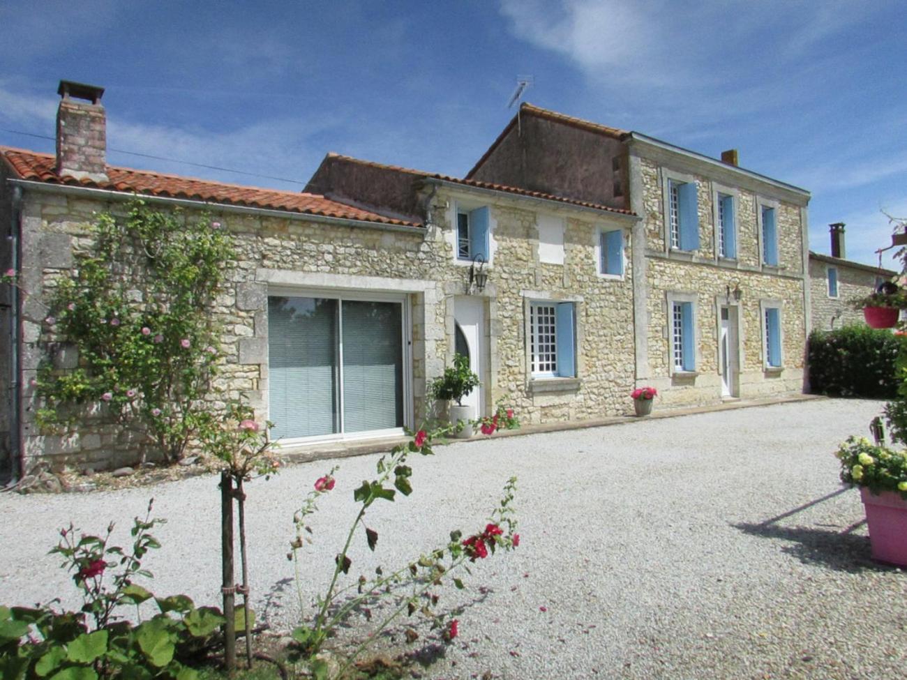 Logis De Chalons A La Mer Le Gua  Exterior photo